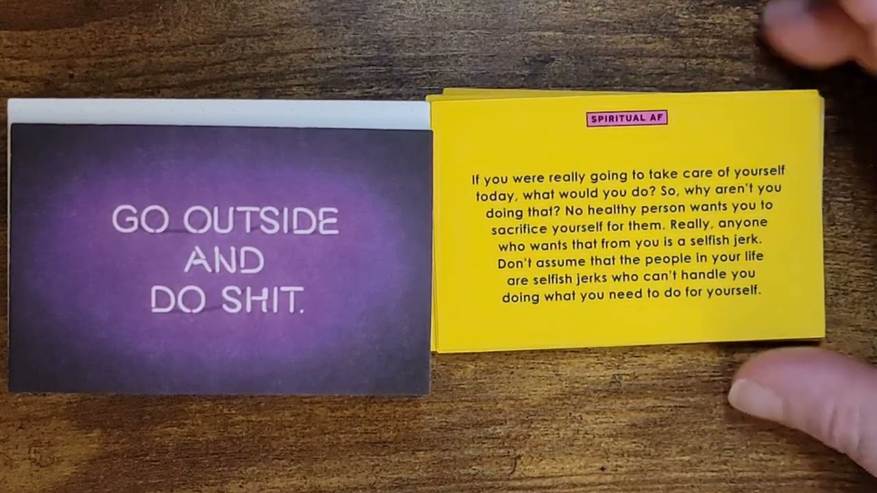 Knock Knock Spiritual AF Deck by Roxan McDonald  Unboxing