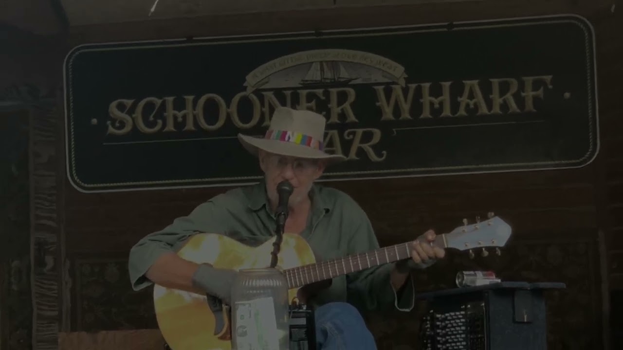 Tourist Town Bar Live - Michael McCloud