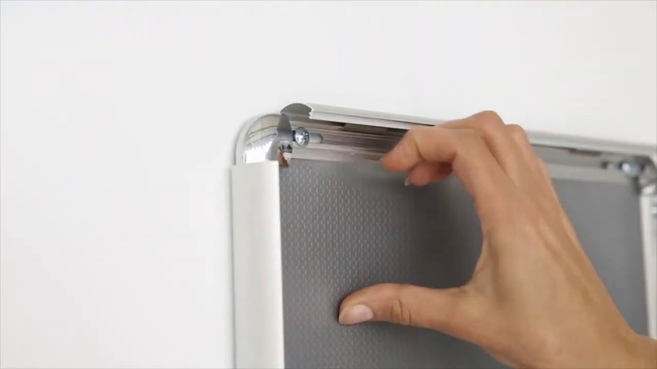 Poster Snap Frames with Rounded Corners