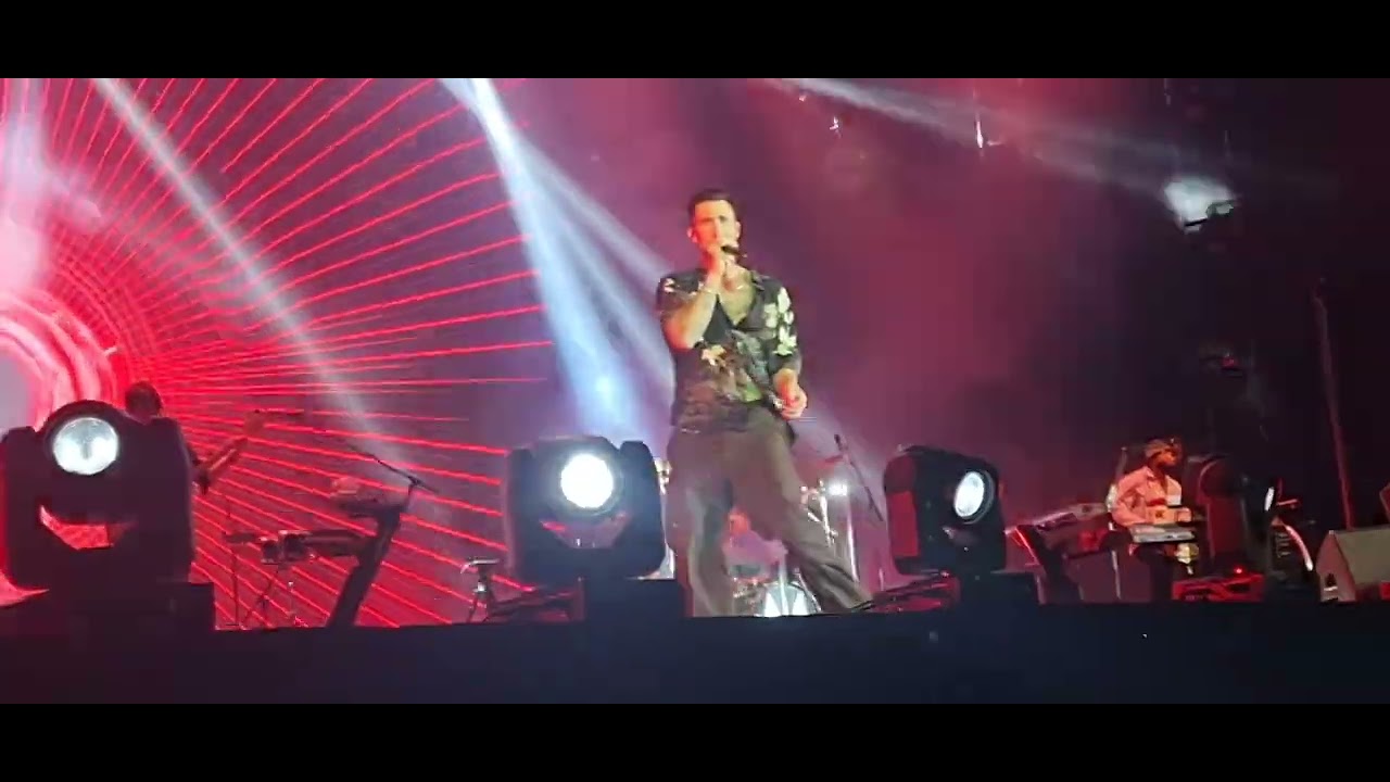 MAROON 5 -  Makes me wonder (live) - ALLIANZ PARQUE - BRAZIL - 04/05/2022