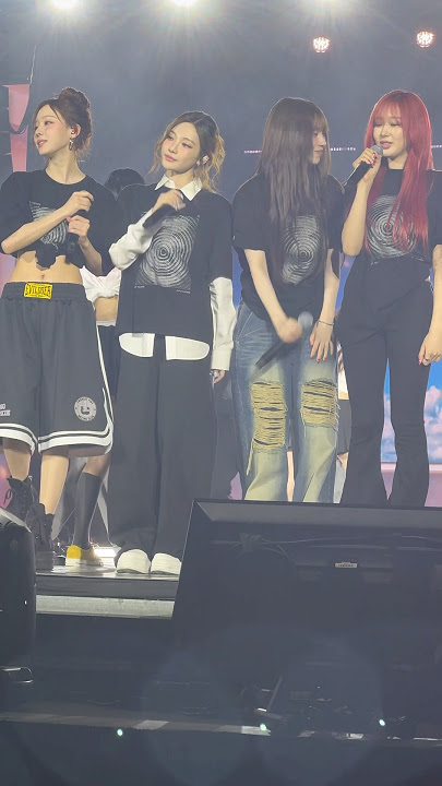 Aespa and Red Velvet together during SMTOWN LA finale #smtown #redvelvet #aespa #kpop