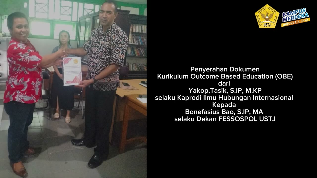 Rapat PMB FESSOSPOL Tahun Akademik 2024/2025 & Penyerahan Dokumen Kurikulum OBE FESSOSPOL