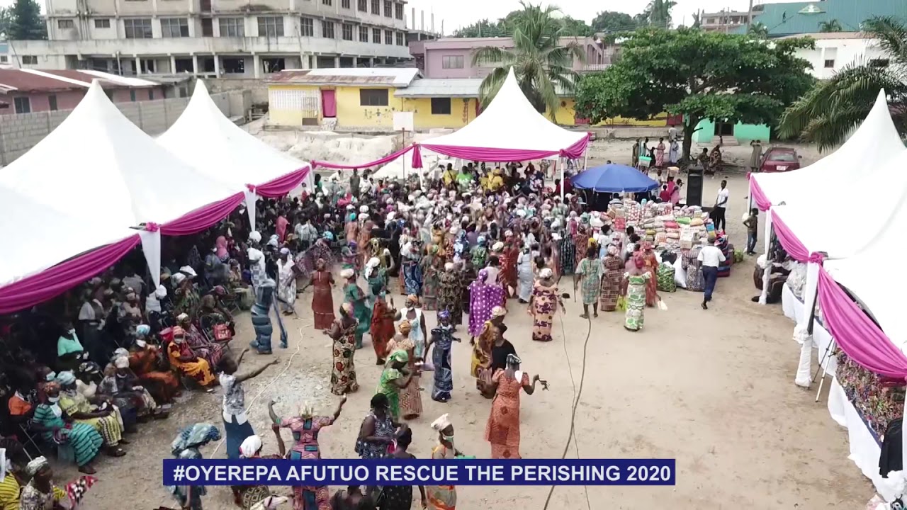 Antie Naa and team doing some Great Charity work