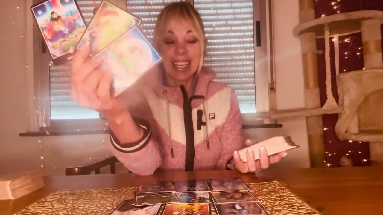 CAPRICORNIO ♑️ LUNA NUEVA EN CAPRICORNIO 🌙Un amor que nunca te olvidó ..regresa 🥰 NUEVOS COMIENZOS🌈