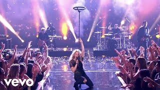 Shakira - Empire (Live at iHeartRadio Music Awards 2014) HD 1080i