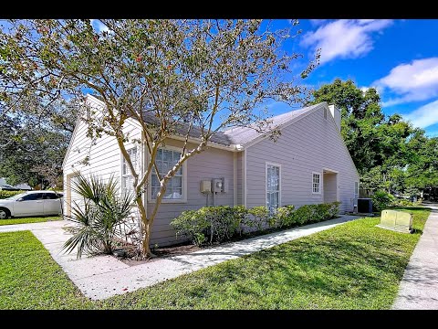 9476 N Forest Hills Pl, Tampa, FL home video tour