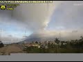 Vulkan Sinabung izbacio pepeo i dim