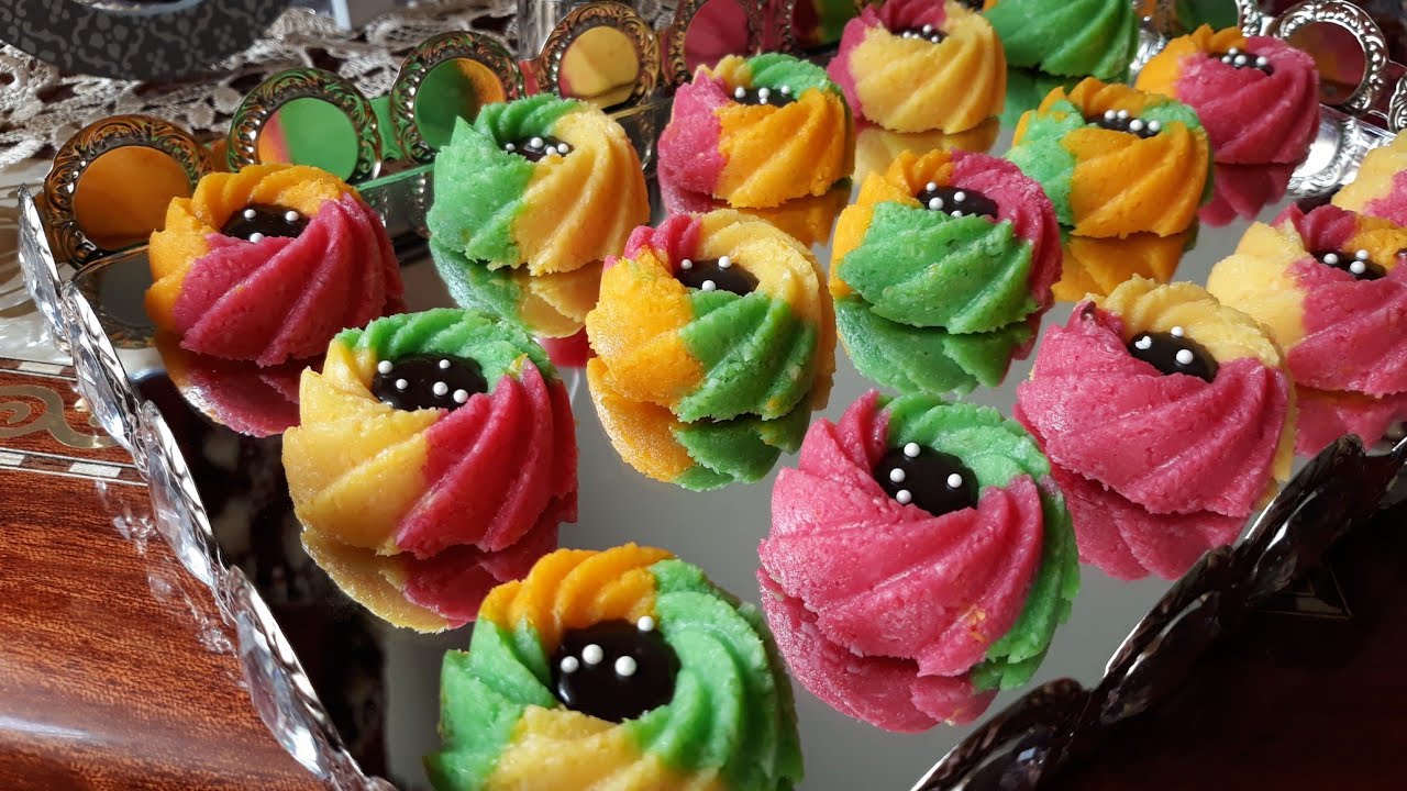 ✔إليكي حلوة بدون فرن رااااقية و إقتصادية،بمكونين فقط،تحضر في وقت وجيز👌،قدمها لعائلتك بكل فخر😍