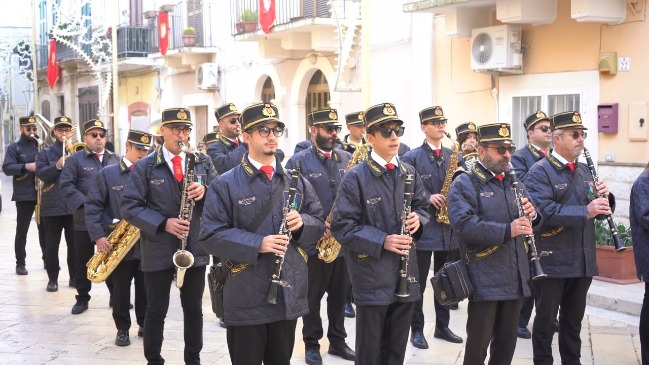 Banda di Triggiano - Marcia Squinzano - Ottava della Festa di San Trifone 17/11/24 Adelfia