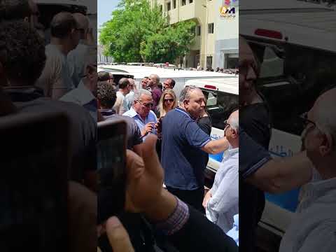 إلهام شاهين تواسي كريم عبد العزيز في جنازة والدته ماجد الكدواني مش قادر يشوف صاحبه