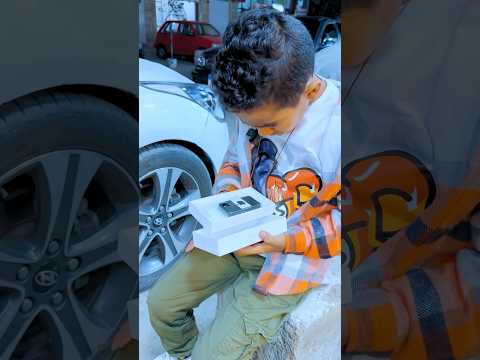 لما تشتري لابنك ايفون ب ٥٠٠ جنيه