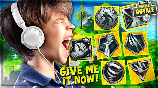 TROLLING ANGRY KID WITH ALL BOSS MYTHIC ITEMS FORTNITE (Wolverine, Ironman, Dr Doom, Black Panther)