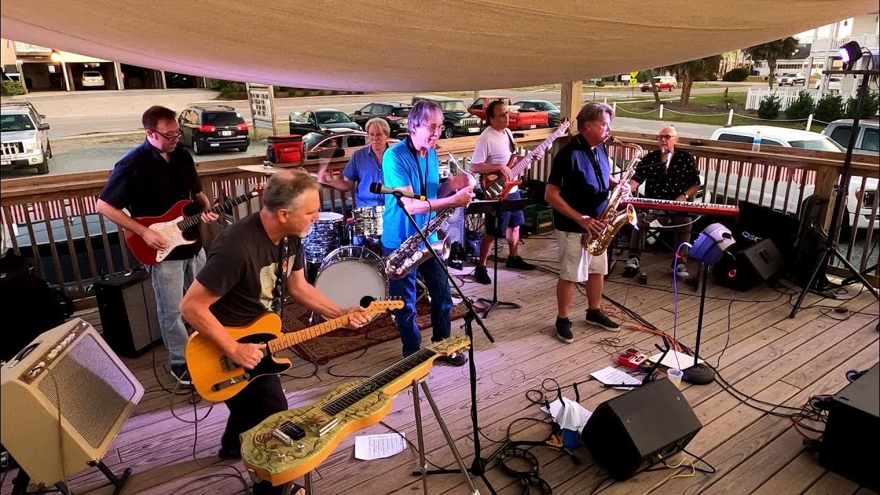 THE RHYTHM BONES TRAILER BAR, SURF CITY NC. 9 25 2021 SONG 1 SET 1 YouTube