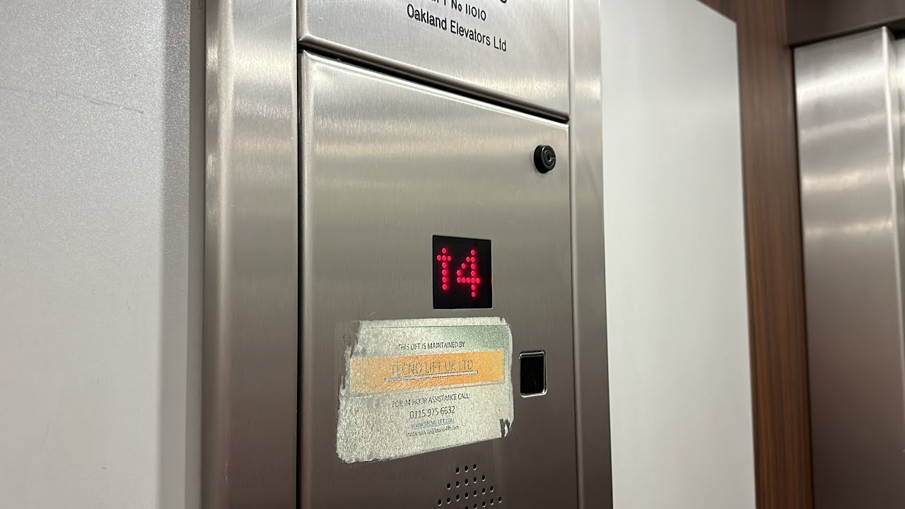 Quite Nice Duplex Oakland Lifts at Next in Westfield London