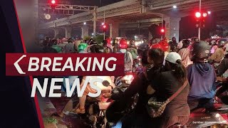 BREAKING NEWS - Volume Kendaraan di Kawasan Kalimalang Meningkat Imbas One Way Tol Jakarta-Cikampek