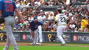 CHC@PIT: Safe call at first base overturned in 1st