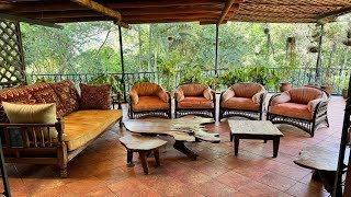 Rustic 3 Bedroom Home on 1.6 Acres in Spring Valley Estate