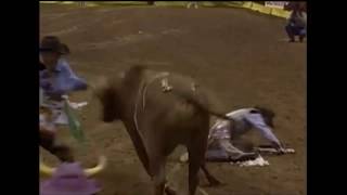 Jason Bennett Vs Little Yellow Jacket - 00 Pbr St. Louis 91 Pts