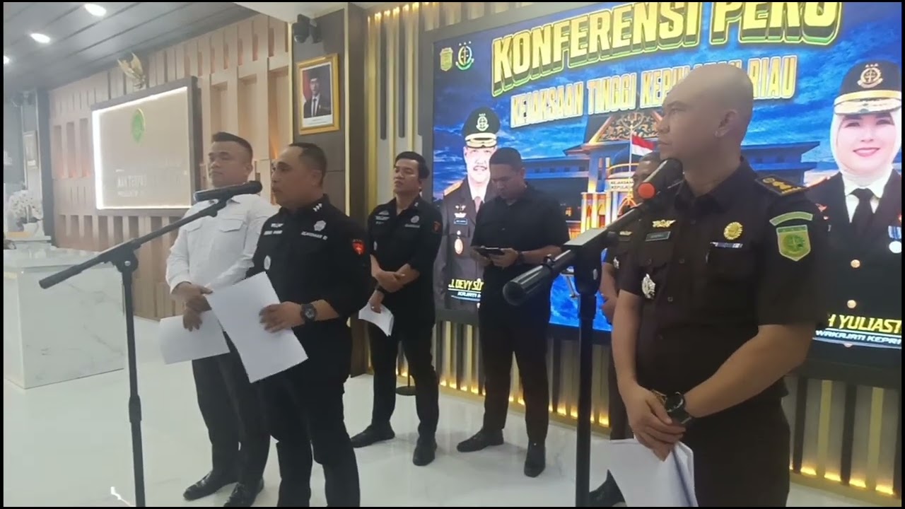 KEJATI KEPRI TETAPKAN TERSANGKA PEMBOBOL FASILITAS KREDIT MIKRO DI BRI