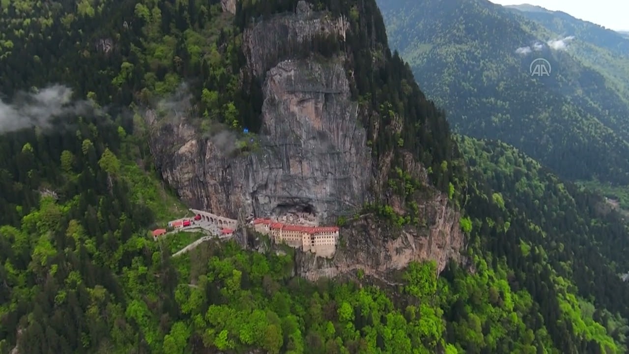 Sümela Manastırı ve Altındere Vadisi Drone Manzaraları