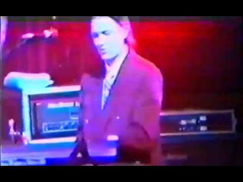 FUN LOVIN' CRIMINALS - Newport (Oct. 1, 1998)