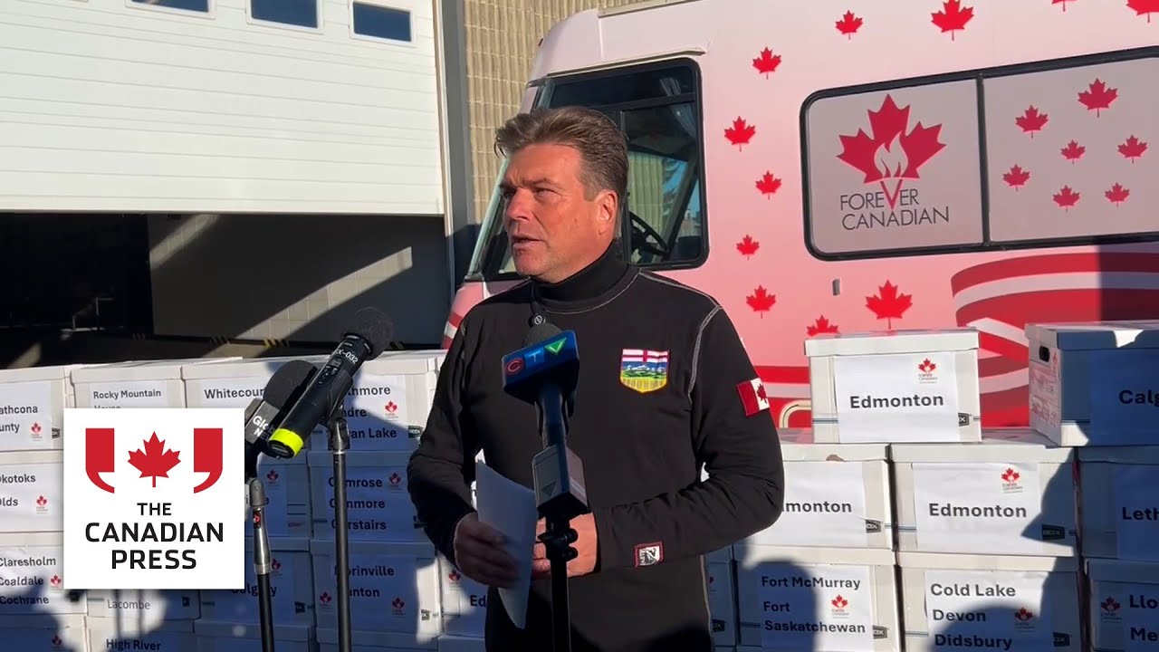 'Forever Canadian' petition surpasses goal, collects 456K signatures