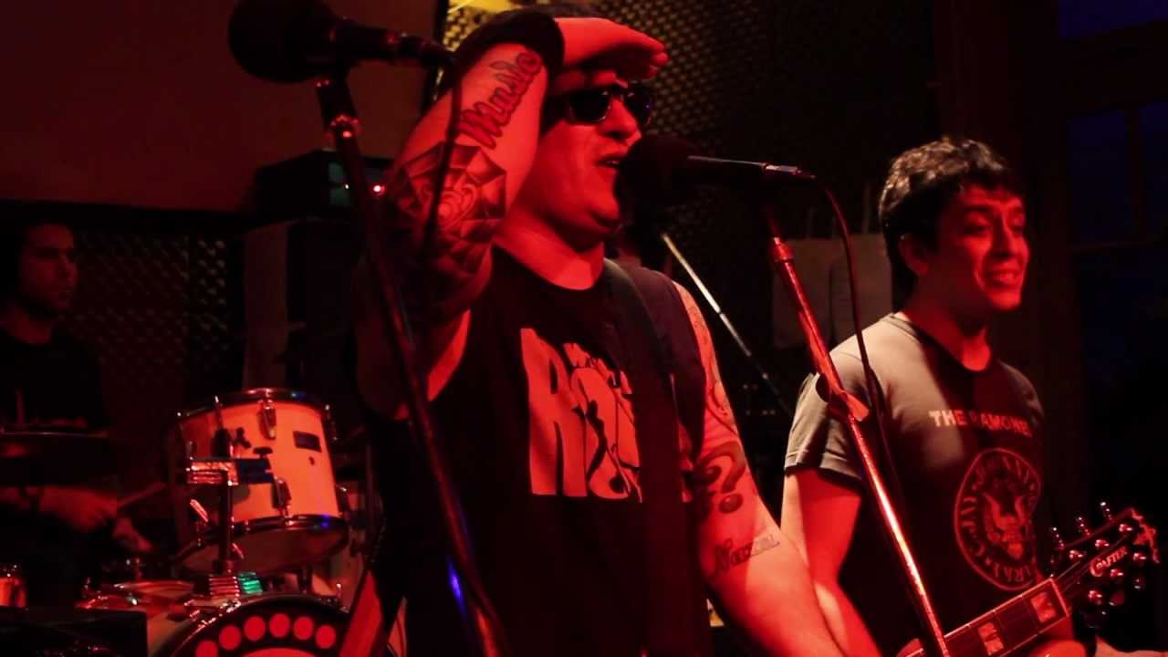 Tenaz & Romanticistas Shaolins // Ramona // Video Oficial // Lion Films.-