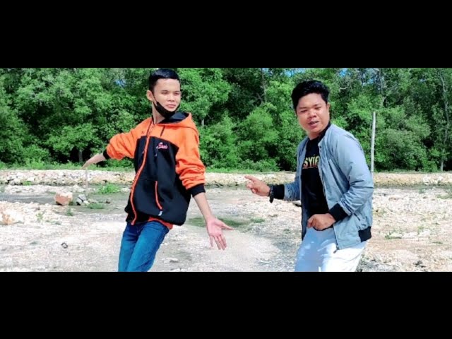 JOGET LAMPU MERAH - Dullo feat Assyifa Bangkalan || Joget Glowing dan Seret Biawak class=