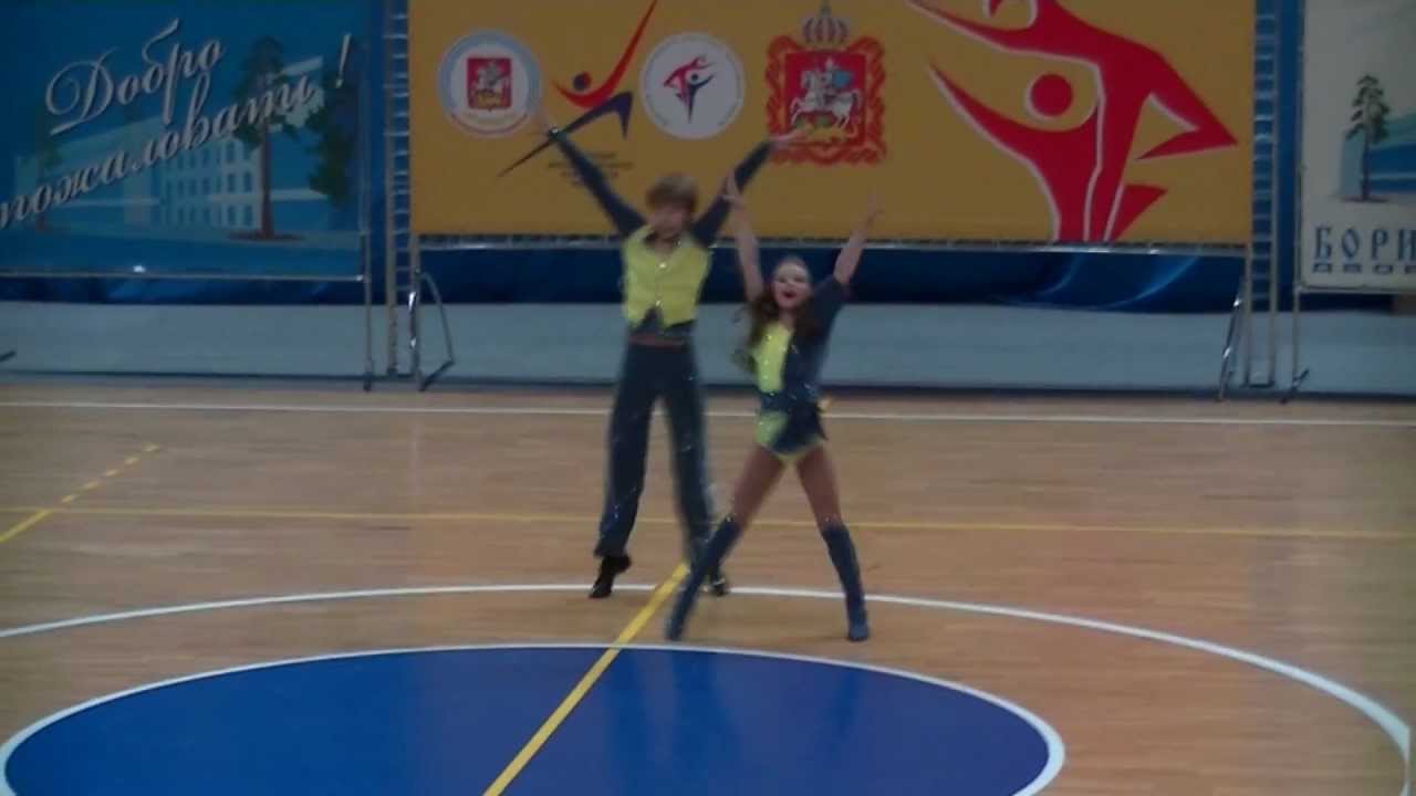 Пронина Анастасия - Комаров Арсений