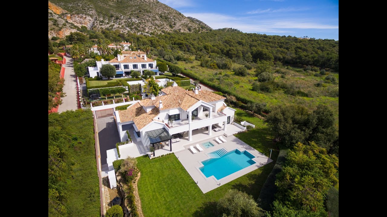  Christie's International Real Estate YouTube