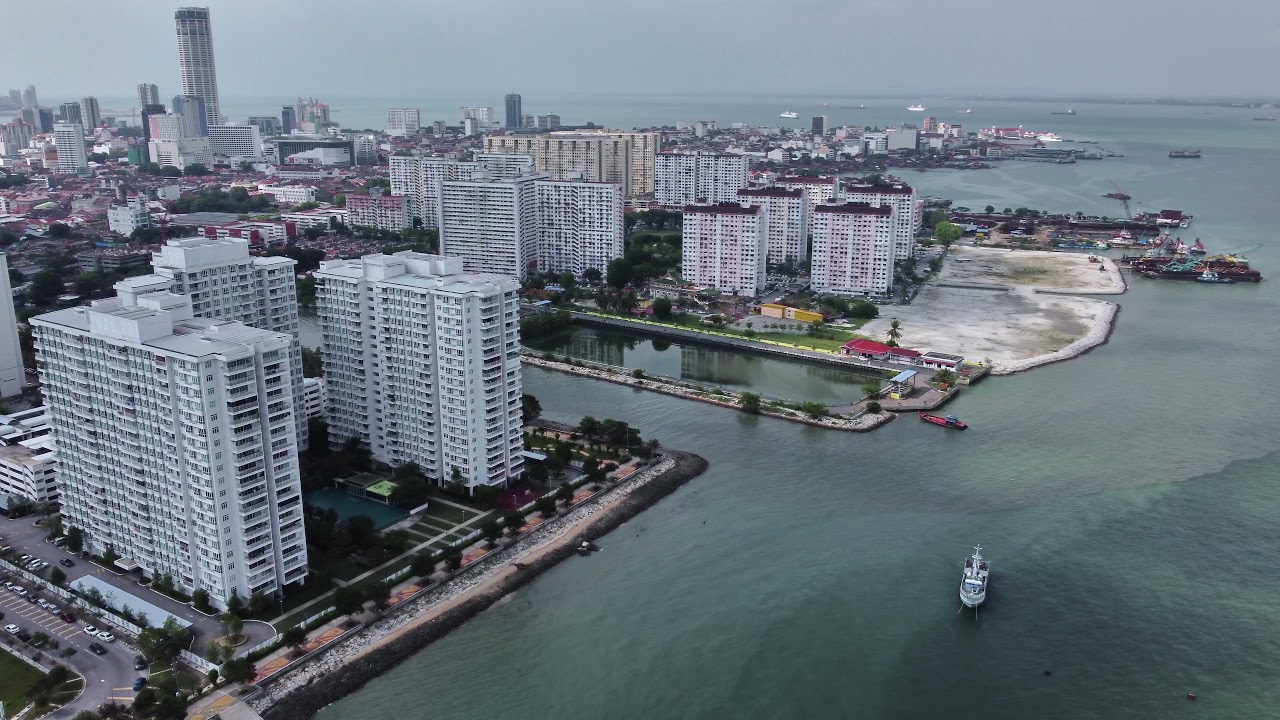 Flying Around Penang: Karpal Singh Drive. 