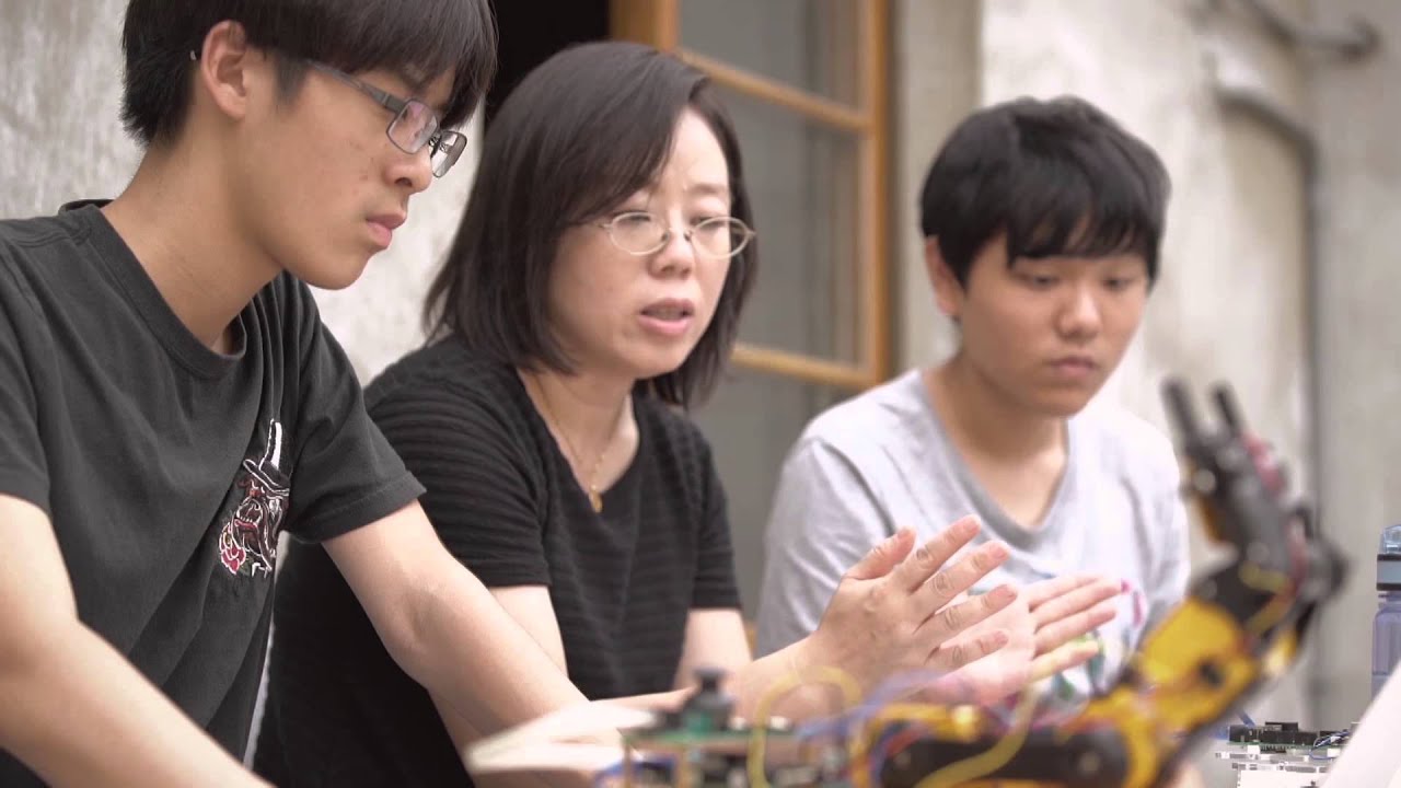 eToy & BaBaMe (English version)