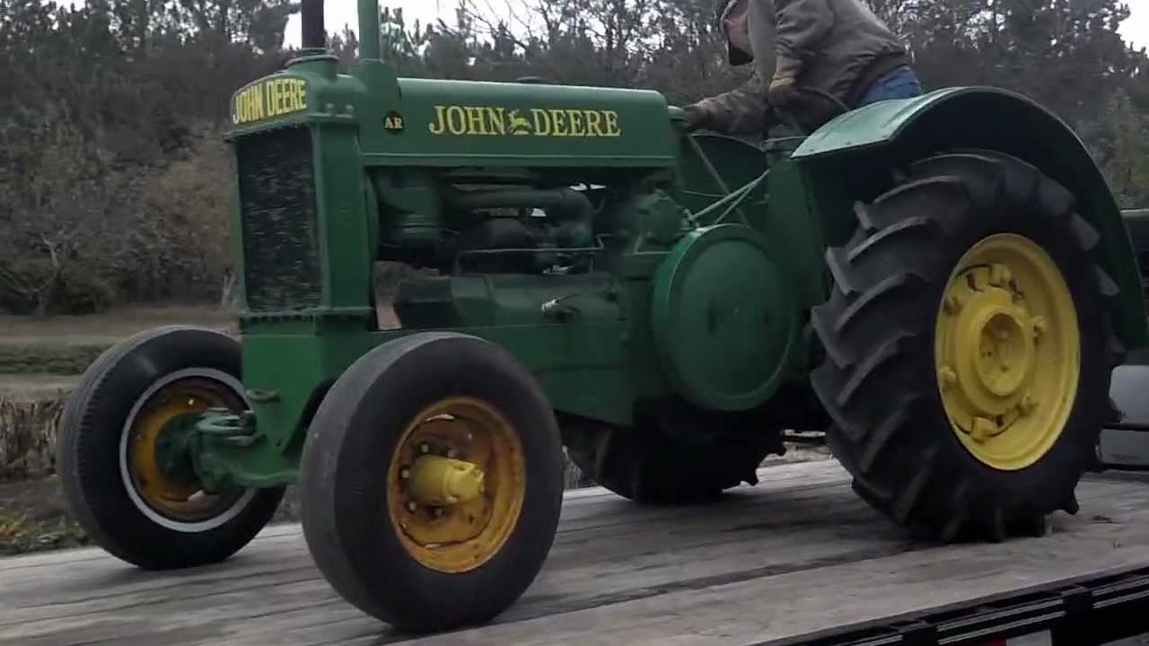 AR Unstyled John Deere Tractor YouTube