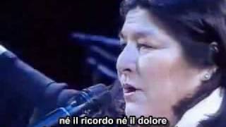 Mercedes Sosa - Todo cambia (Tutto Cambia - Sottotitoli in italiano)