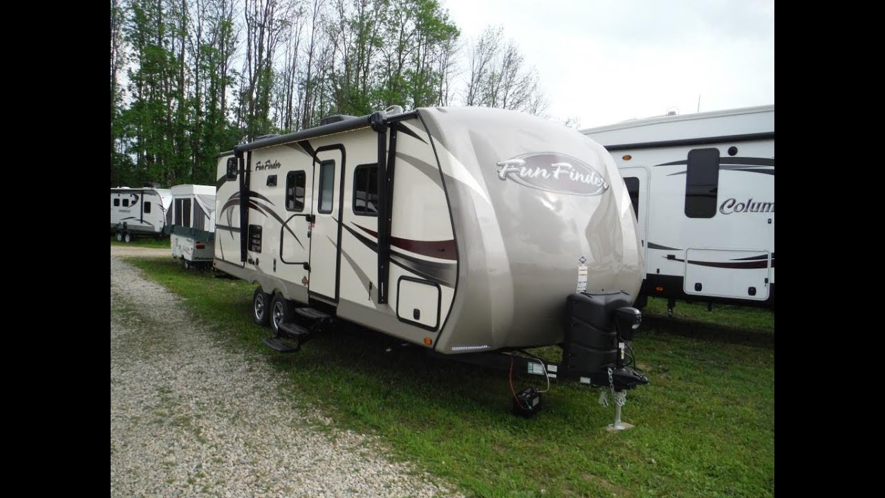 2016 FunFinder 242BDS Ultra Lite Travel Trailer by Cruiser RV @ Camp-Out RV in Stratford