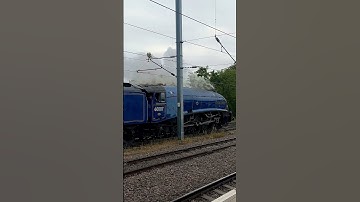 Sir Nigel Gresley 60007 departs Newark Sidings under steam – BR Express Blue 1 Oct 2025