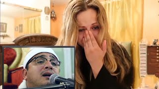 سبب بكاء الاجانب عند سماع القران | اجانب يسمعون القران لأول مره | ردة فعل الاجانب عند سماع القران