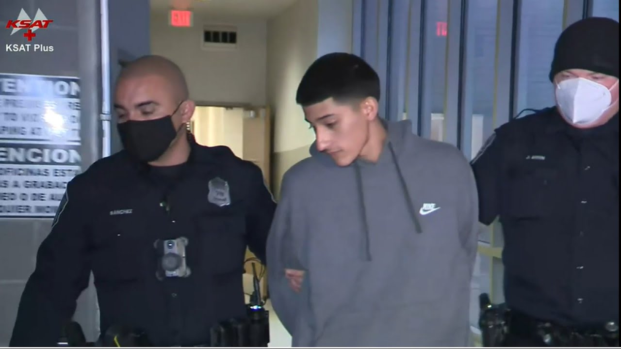 17-year-old arrested in connection with shooting that left 2 dead, 1 ...