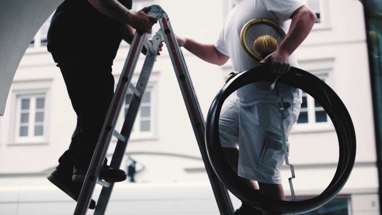 Historische Wanduhr in der Kirchstraße | Juwelier Buchmüller