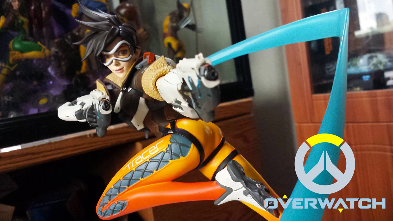 blizzard overwatch statue