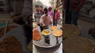 Best Egg Roll जिसमे डाली जाती है Chiwmien | 1000 Roll Daily बेचे जाते है #streetfood #egg #eggroll