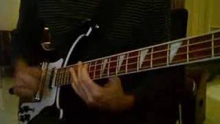 double thumpin' funkgroove on Rickenbacker bass