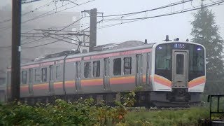 信越本線上り始発E129系A17編成420M