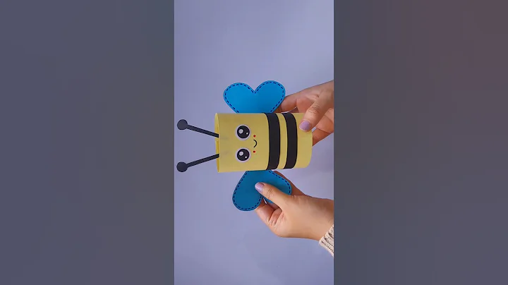 Bee Pen Holder 🐝 | How To Make Pen Holder #shorts #bee #penholder