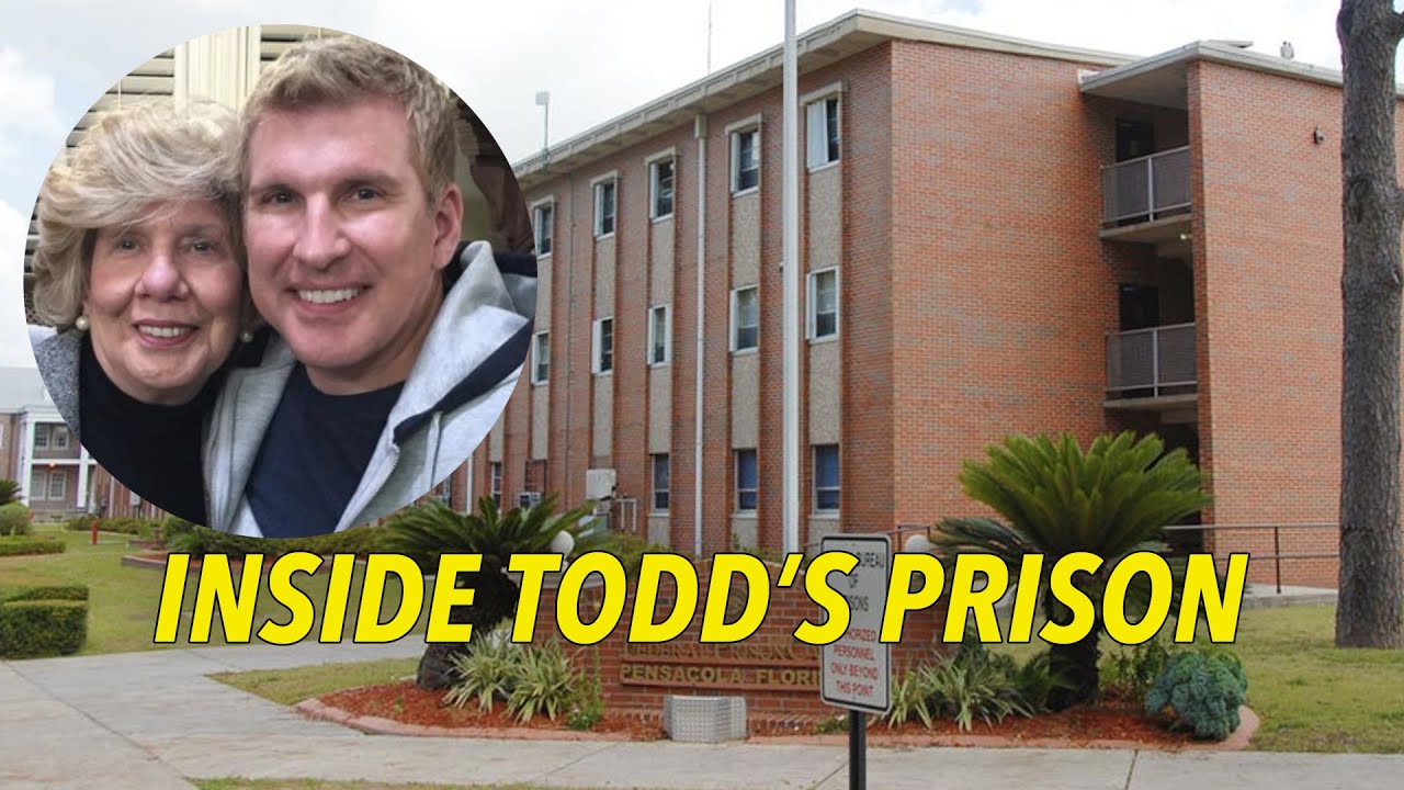 Inside todd chrisley s posh prison nanny faye goes to visit him behind