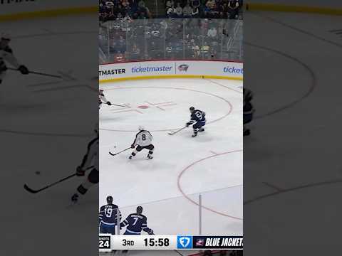 Z SCORES FOR HIS 400TH POINT! 🎉 A NEW RECORD FOR CBJ DEFENSEMAN!