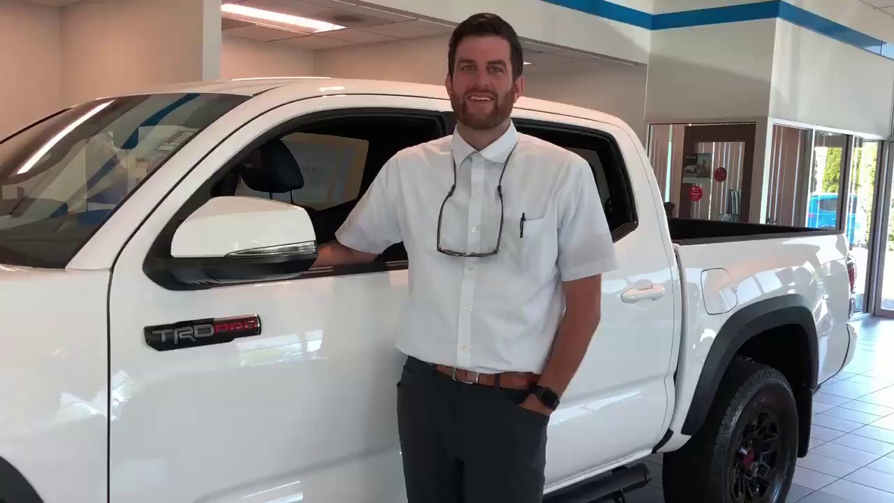 Internet Sales Consultant Jacob Kummer - YouTube