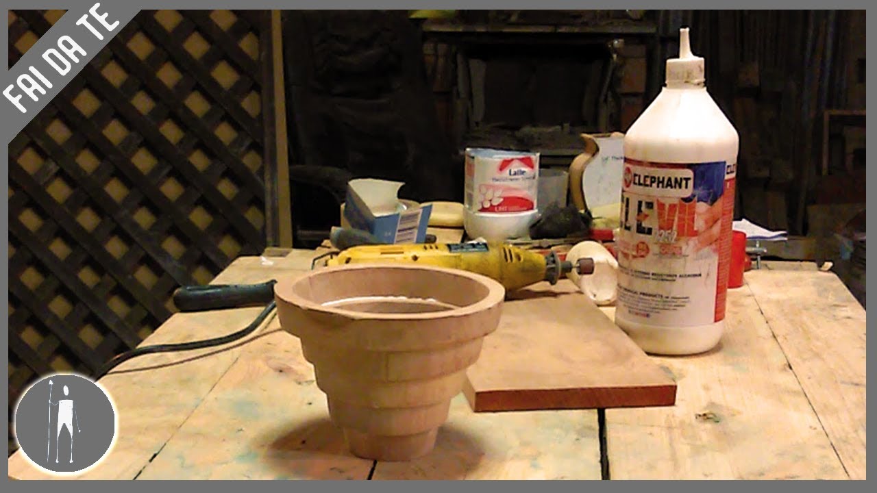 ✅ Vaso di legno fatto con la sega a nastro | Fai da Te |