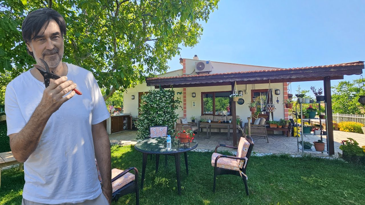 Ünlü Manken Oyuncu BURAK HAKKI'nın ÇANAKKALE'deki köy hayatı!