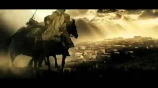 300 - Official Trailer (Music: Nine Inch Nails) Resimi